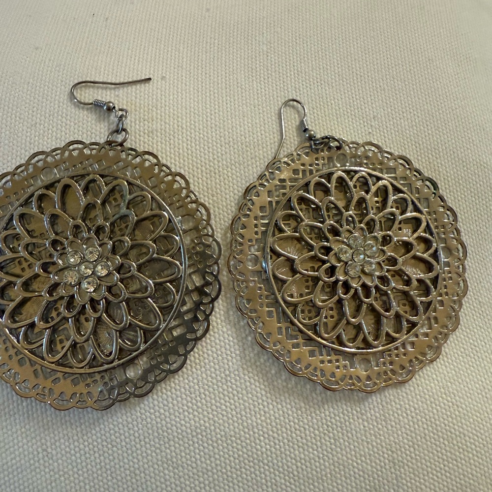 Intricate Silver Filigree Earrings
